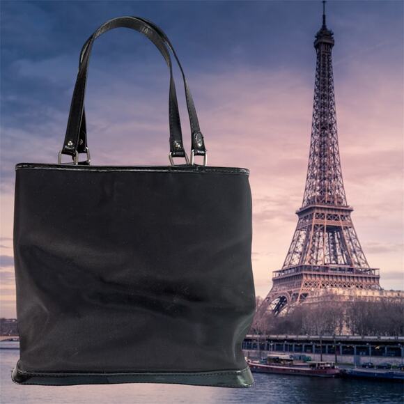 Lulu by Lulu Guiness Black Scottish Terrier Dog Rain Embroidered Handbag Purse - Picture 2 of 9